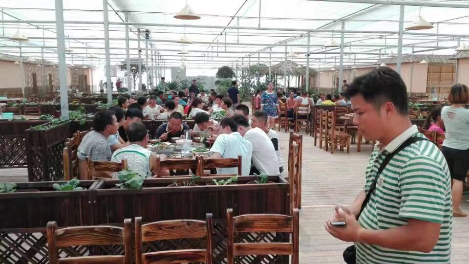 采摘生態(tài)餐廳設(shè)計(jì)圖